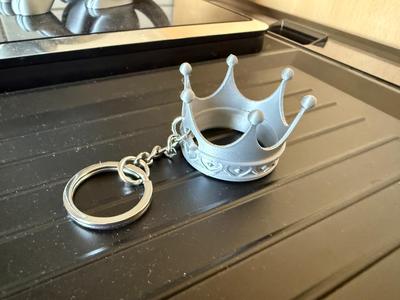 Crown keychain
