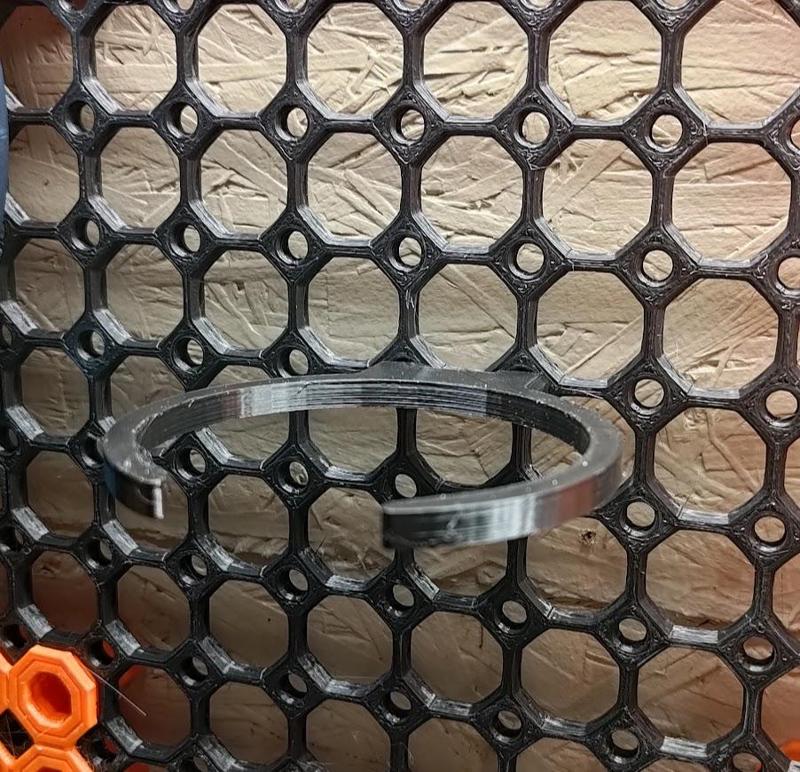 Multiboard Pringles Can Holder - Pegboard Click