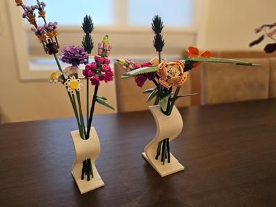 Sleek & Modern S Vase - Advanced Home Decor