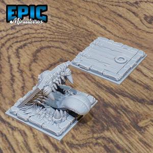 Mimic Trapdoor / Covering Creature / Evil Sack Trap / Bandit Camp Building Equipment / Ruthless Trickster Base Door / Dungeon Area Decoration