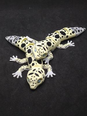 Articulated Leopard Gecko Toy