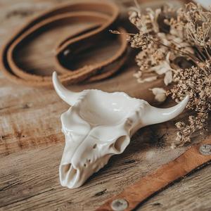Cow Skull Tray – Striking Wild Wild West Decor
