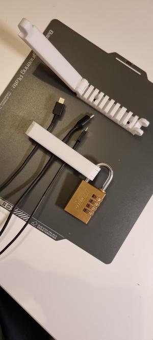 Anti Kabeldieb, Anti cable thief Print in Place