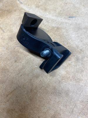 Cateye bike tail light adapter to use original seatpost clamp with Topeak rack mounting holes