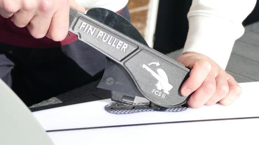 Surf Fin Puller with Bottle Opener