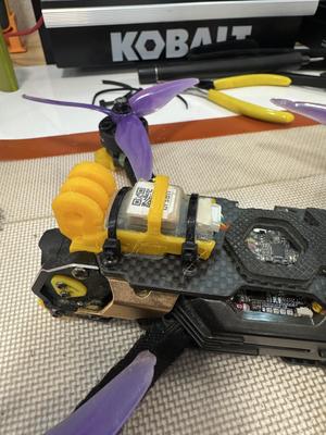 Speedybee Mario 5 - Lumineer RID plus GoPro.stl
