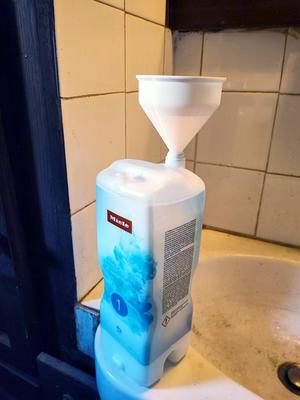 Funnel for Refilling Miele Twindos Bottles