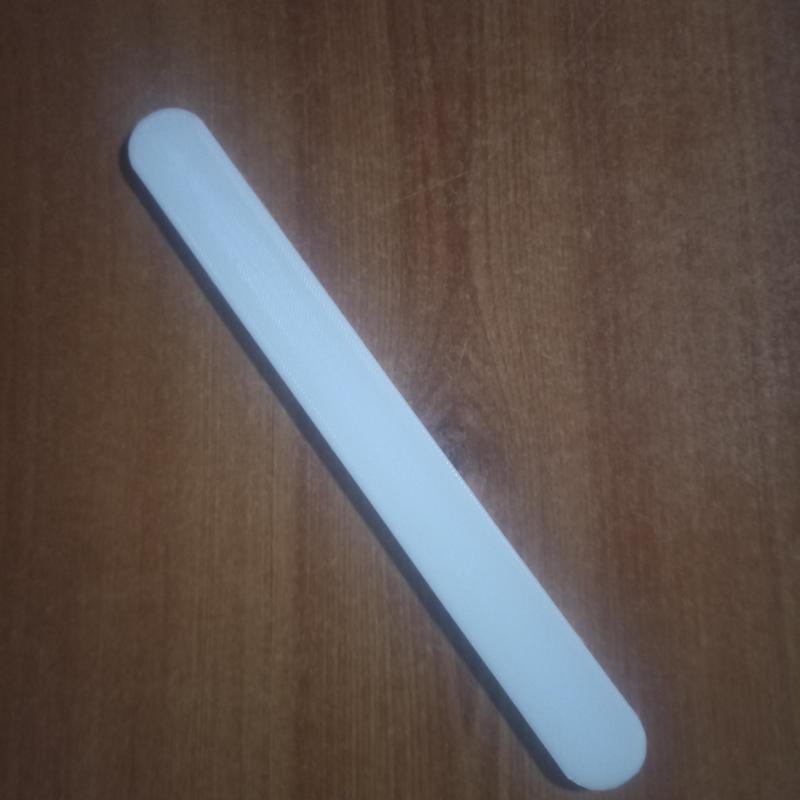 Mixing spatula with rounded edges