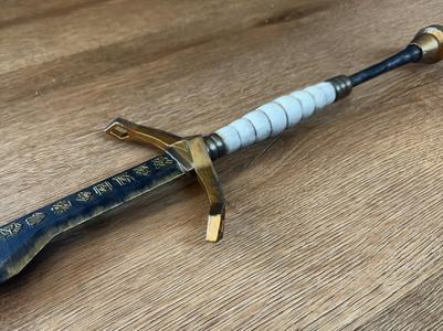 Gustaves Sword - Clair Obscur: Expedition 33