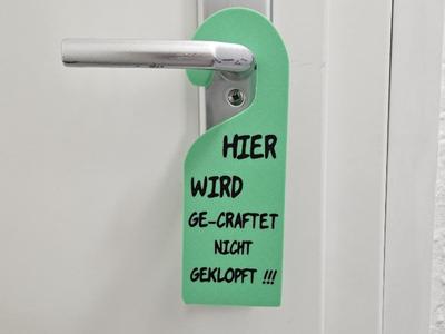 Funny Door Sign Minecraft