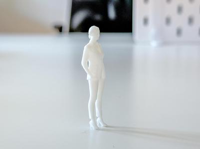 Miniature Business Woman for your Diorama