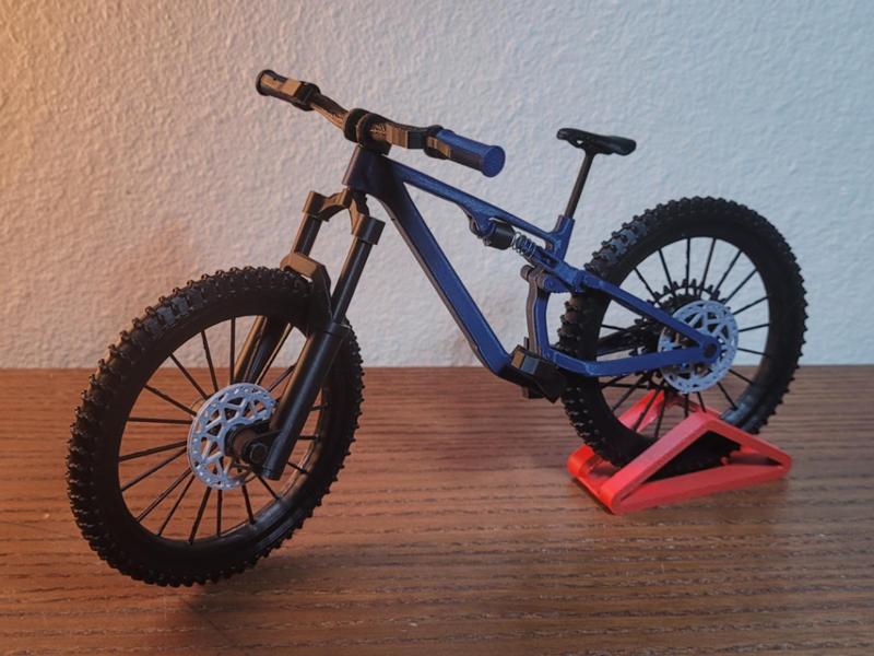 Cross Country Full Suspension Model Mountain Bike