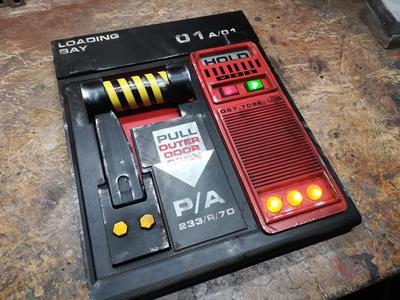 Alien Airlock Panel