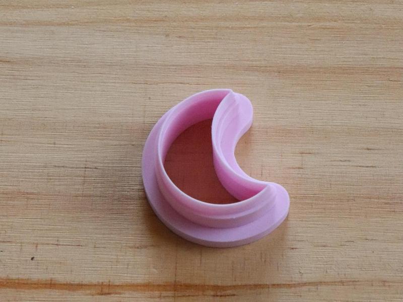 Crescent Moon Cutter