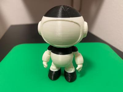 TRIO-ROBOT-FIGURINE-STATUE