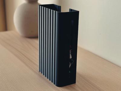 Design magnetic poop bin with visual indicator