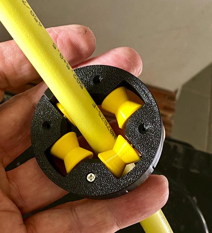 Low Friction Cable Guide resp. Pass-Through