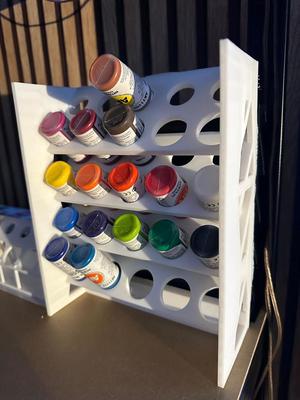 Rack Pinturas AK interactive