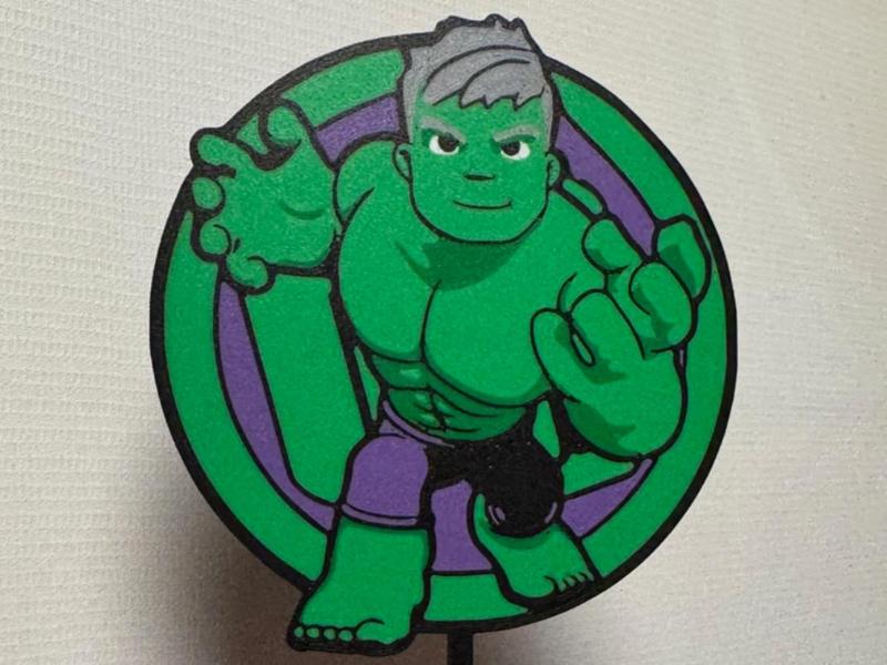 Hulk cake topper