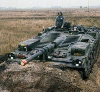 Stridsvagn S-103 with crew