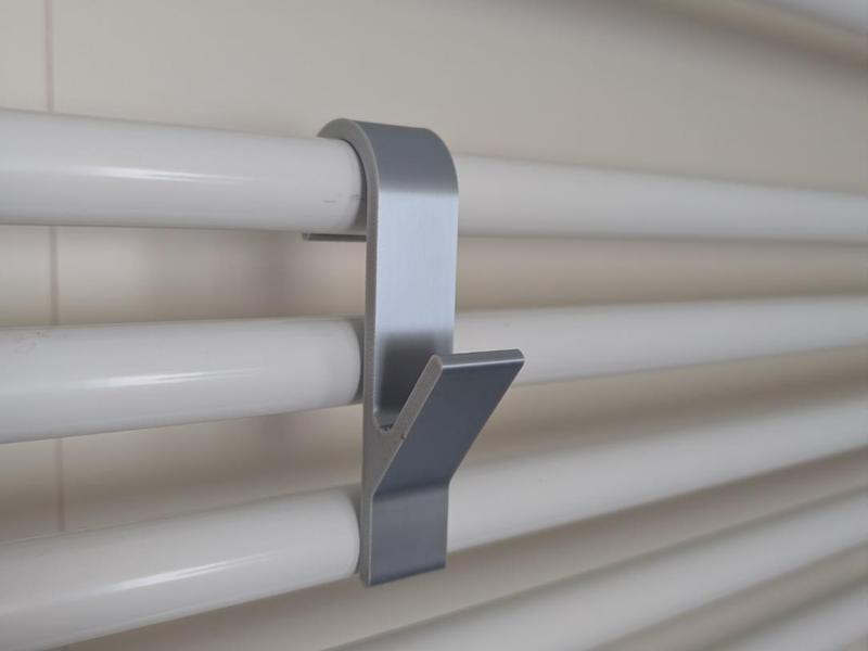 Towel Hooks for Radiators – Easy to Hang