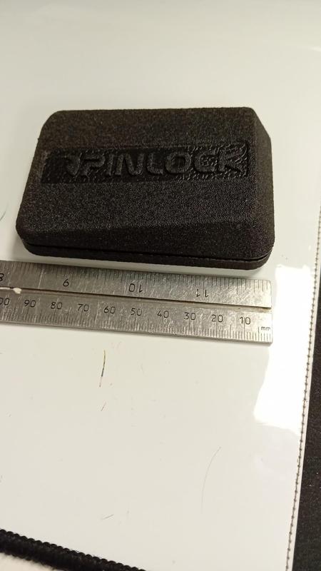 Pinlock Ear bud holder