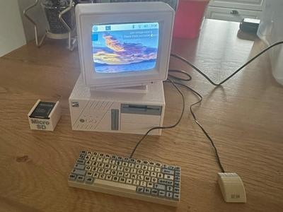 keyboard and mouse for the raspberri pi retro pc