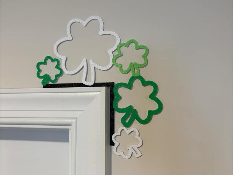 St. Patricks Day Door Corner