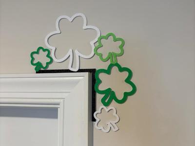St. Patricks Day Door Corner
