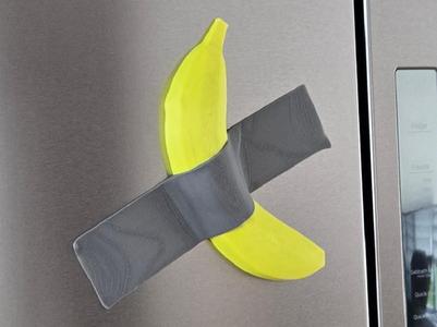 $6.2M Duct-Taped Banana – Print Yours, Feel Rich