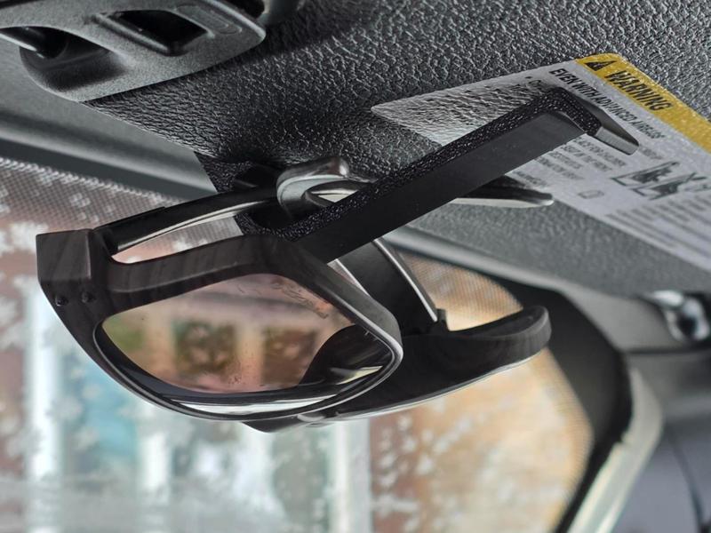 Jeep Visor Sunglasses Clip (JL)