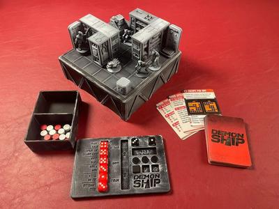 Demonship box and insert