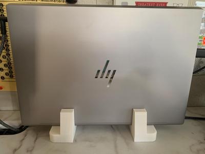 HP ZBook Fury Vertical Laptop Holder