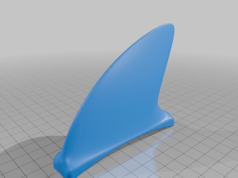 Ski helmet shark fin
