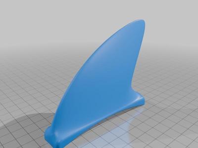 Ski helmet shark fin