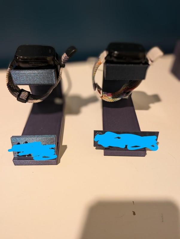 Cosmo JrTrack 3 Watch Stand