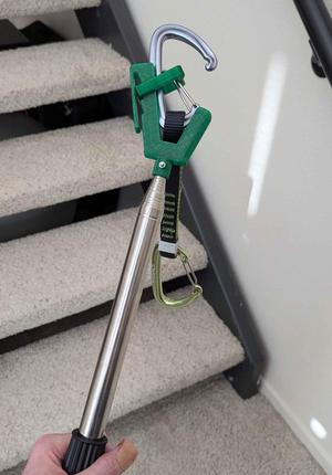 Climbing express clip stick for golf ball retriever