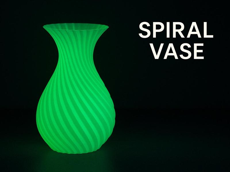 Spiral Decorative Vase – Elegance in Vase Mode
