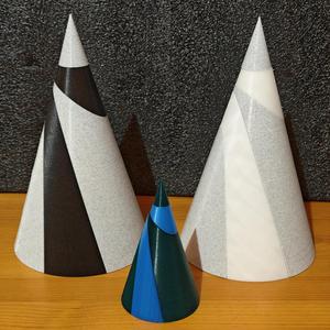 Apollonian cone with focal points