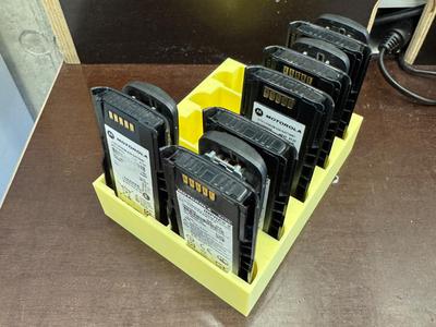 Motorola radio battery stand