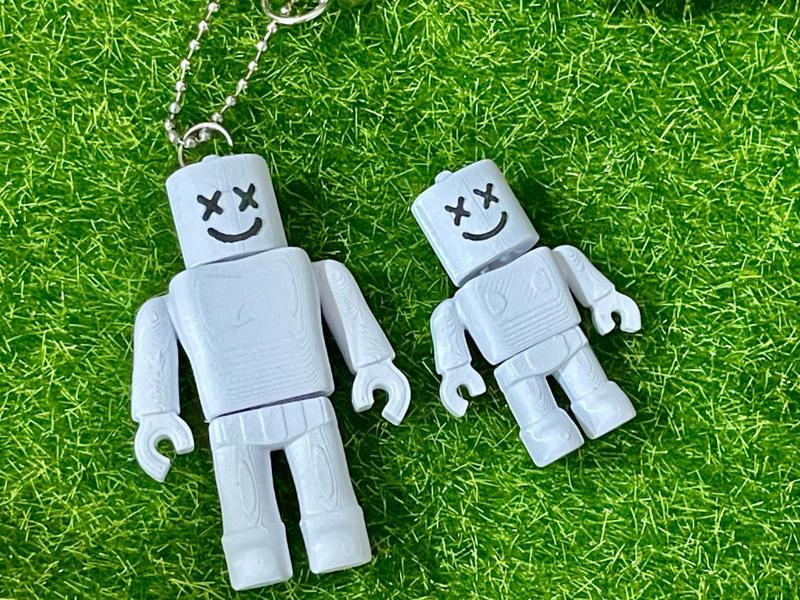 Roblox X Marshmallow Flexi Keychain