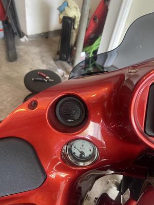 2013 Down Harley Touring Tweeter Gauge Mount