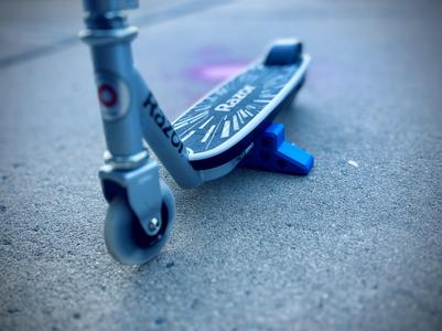 Stand for Razor Rave Scooter