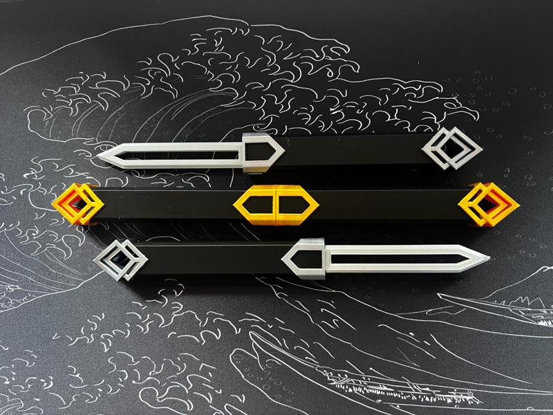 Duel Interlocking Daggers