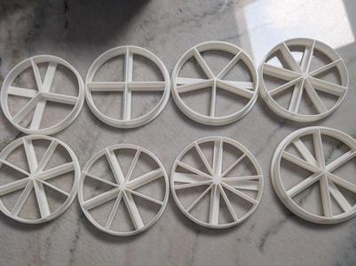 Simple Cookie Cutter that divides in fractions