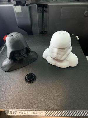 Star Wars - Darth Vader and Storm Trooper - Salt and Pepper shaker
