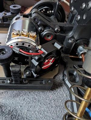 Schumacher Fan Mount