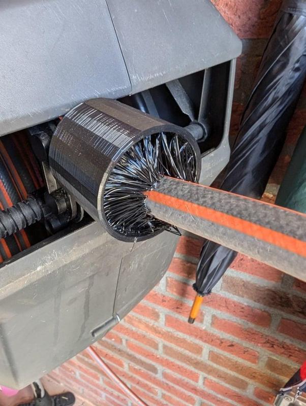 Garden hose cleaner