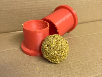 Ground bait ball maker for fishing