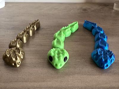 Flexi fantasy snake with keychain